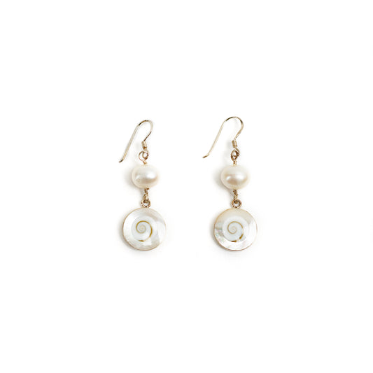 Selene - Pearl Earrings